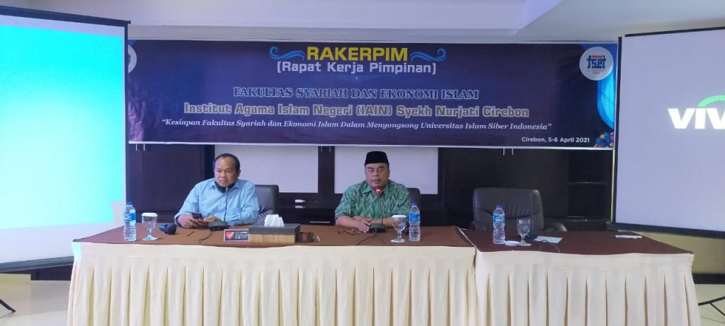 RAPAT KERJA PIMPINAN FAKULTAS SYARIAH DAN EKONOMI ISLAM TAHUN 2021